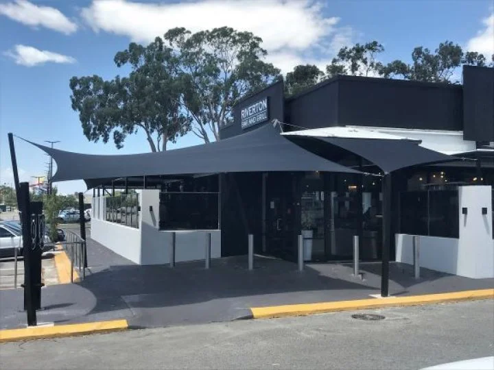 Riverton Bar and Grill Shade Sails